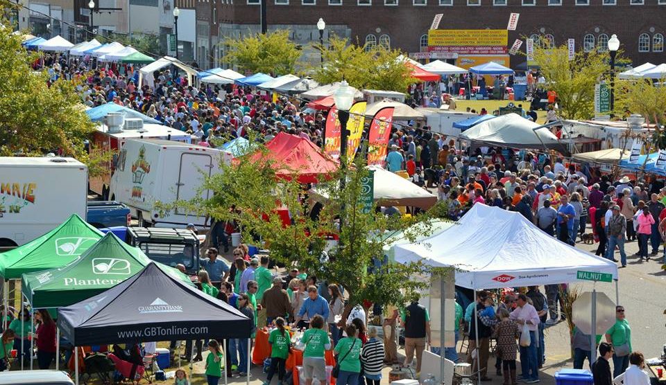 The 12 Best Fall Festivals In Mississippi