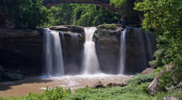 These 15 Breathtaking Waterfalls Are Hiding Right Here In Ohio