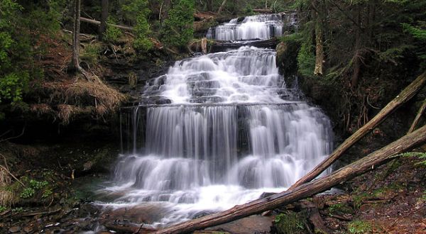 These 13 Majestic Waterfalls In Michigan Will Leave Your Jaw On The Floor