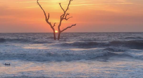 These 11 Breathtaking Sunrises In South Carolina Are Worth Waking Up For