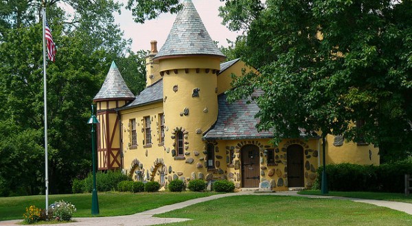 Most People Don’t Know These 12 Epic Castles Are Hiding Right Here In Michigan