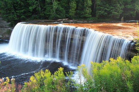 12 Breathtakingly Beautiful State Parks In Michigan