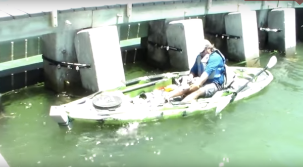 What This Man In Florida Caught In A Kayak Is Downright Shocking – WHOA