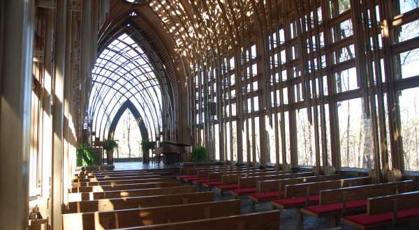 These 12 Arkansas Churches Are Beautiful Sights To See