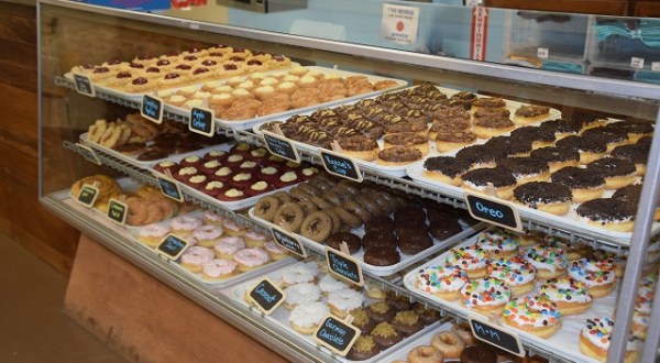Here Are 10 Of The Most Delicious Donut Shops In Alabama