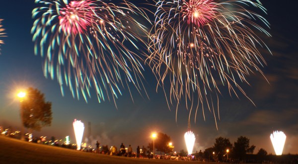 20 Epic Fireworks Shows In Michigan That Will Blow You Away This Year