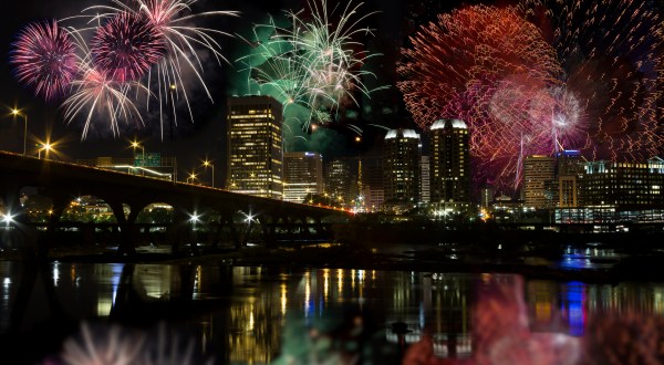 34 Epic Fireworks Shows In Virginia That Will Blow You Away This Year
