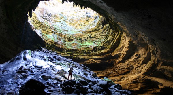 Going Into These 8 Caves In Texas Is Like Entering Another World