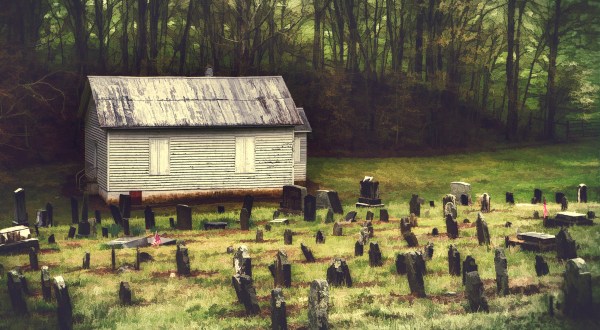 10 Disturbing Cemeteries In Virginia That Will Give You Goosebumps