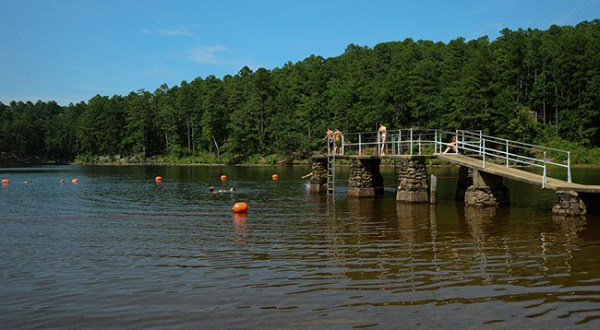 20 Awesome Beaches In Arkansas Where You Can Soak Up Some Sun