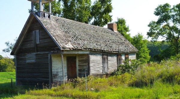 14 Abandoned Places In Minnesota That Nature Is Reclaiming
