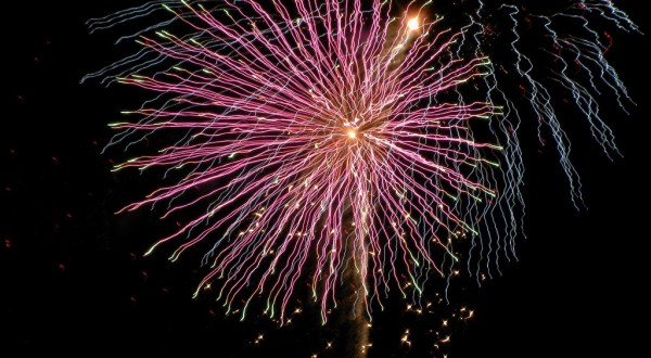 10 Epic Fireworks Shows In Wisconsin That Will Blow You Away This Year