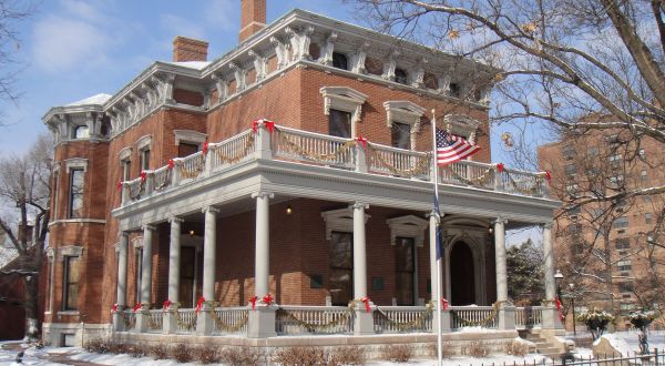 10 MORE Historical Houses In Indiana You’ll Want To Visit For Their Incredible Pasts