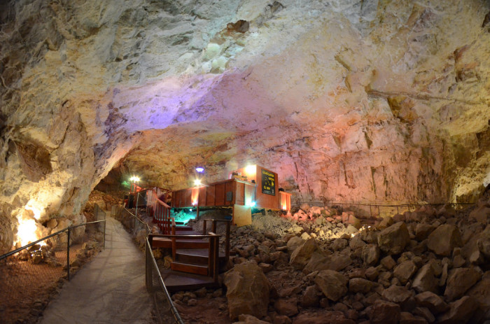 Going Into These 7 Caves In Arizona Is Like Entering Another World