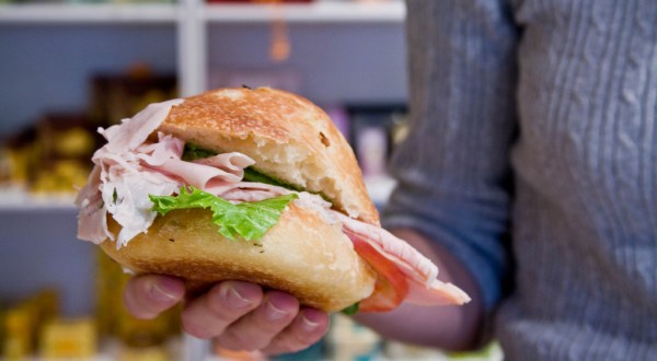 These 7 Places In Alaska Make The Best Sandwiches EVER