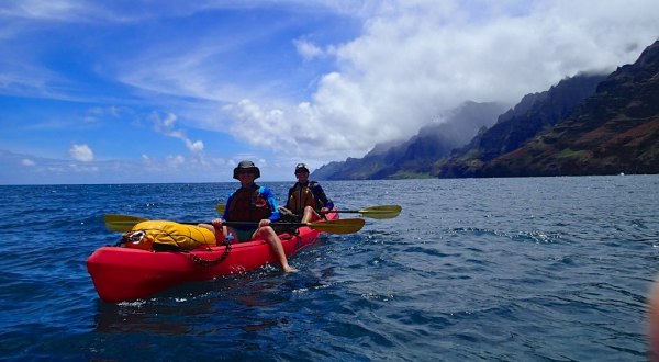Here Are 10 Unique Day Trips in Hawaii That Are An Absolute Must-Do