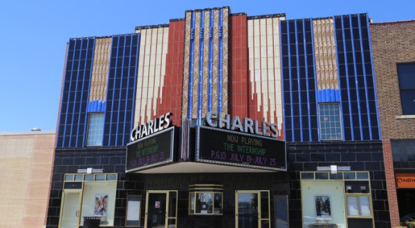 These 11 Theaters In Iowa Will Give You An Unforgettable Viewing Experience