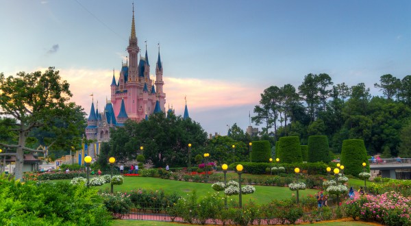 Everyone Should Go To These 8 Epic Theme Parks In Florida