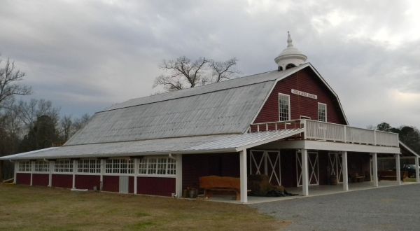 These 10 Charming Barns In Alabama Are Perfect For Hosting Your Next Event