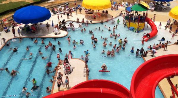 These 8 Water Parks In Alabama Are Pure Bliss For Anyone Who Goes There