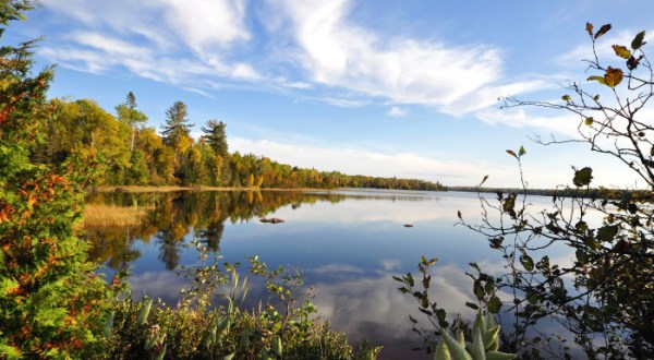 These 15 Gorgeous Lakes in Minnesota Are Demanding Your Attention