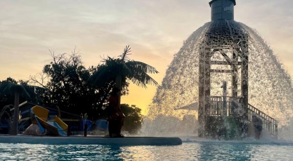 These 10 Waterparks In Kansas Are Pure Bliss For Anyone Who Goes There