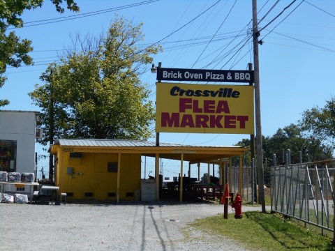 7 Must-Visit Flea Markets In Tennessee Where You'll Find Awesome Stuff