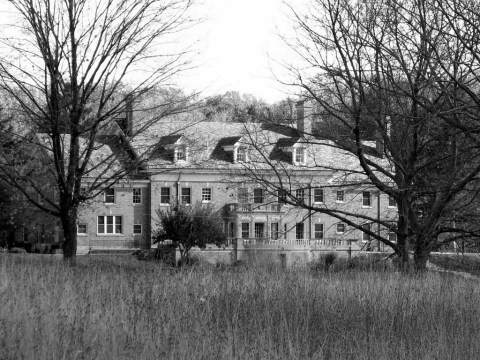These 10 Terrifying Places In Michigan Will Haunt Your Dreams Tonight