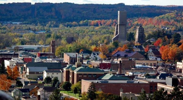 Here Are The 12 Most Beautiful, Charming Small Towns In Michigan