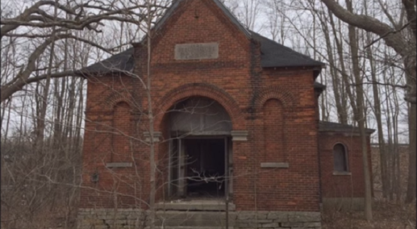 Urban Exploration: Someone Went Inside This Abandoned Church In Indiana