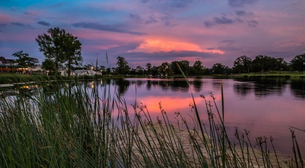 These 12 Gorgeous Lakes In New Jersey Are Demanding Your Attention