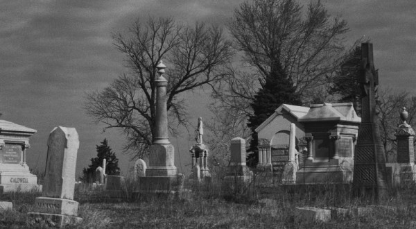 9 Creepy Cemeteries In Nebraska That Will Give You Goosebumps