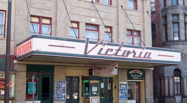 These 10 Theaters In West Virginia Will Give You An Unforgettable Viewing Experience