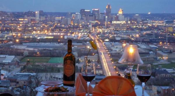 These 9 Restaurants In Ohio Have Jaw Dropping Views While You Eat