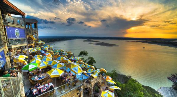 These 8 Restaurants In Texas Have Jaw-Dropping Views While You Eat