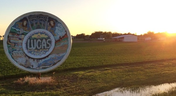 Most People Don’t Know These 15 Super Tiny Towns In Kansas Exist