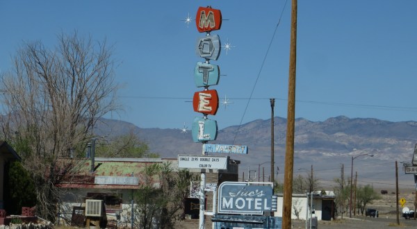 Most People Don’t know These 12 Super Tiny Towns In Nevada Exist
