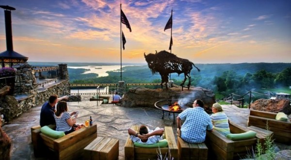 These 13 Restaurants in Missouri Have Jaw-Dropping Views While You Eat