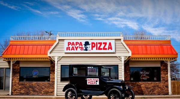 These 22 Pizza Places In Nebraska Are So Good That Your Mouth May Explode