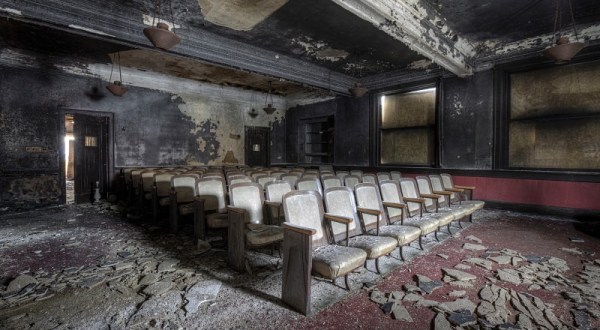 Take A Walk Through The Most Incredible Abandoned Building In Pennsylvania Before It Was Demolished