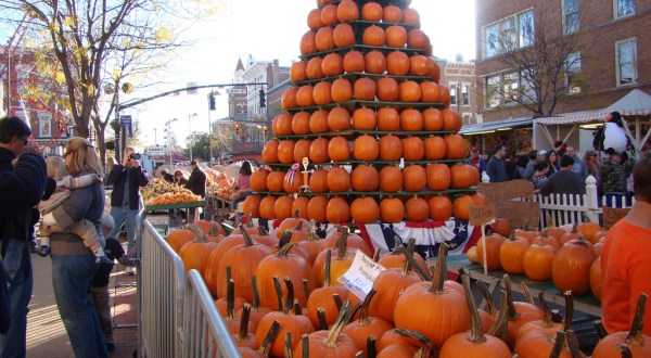 13 Things That Everyone In Ohio Does During The Fall Season