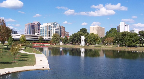 Here Are The 11 Smartest Cities In Alabama To Live In