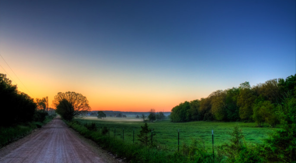 Take These 15 Country Roads in Missouri For An Unforgettable Scenic Drive