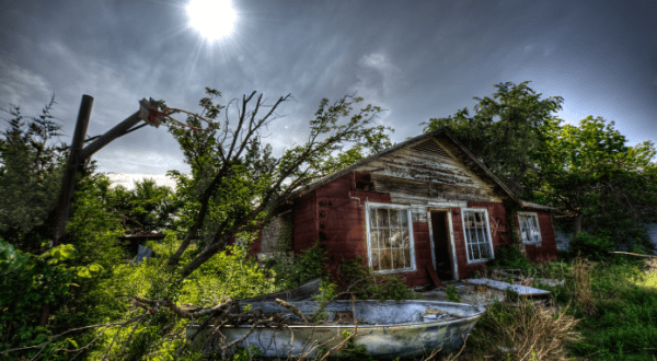 12 Creepy Houses In Oklahoma That Could Be Haunted