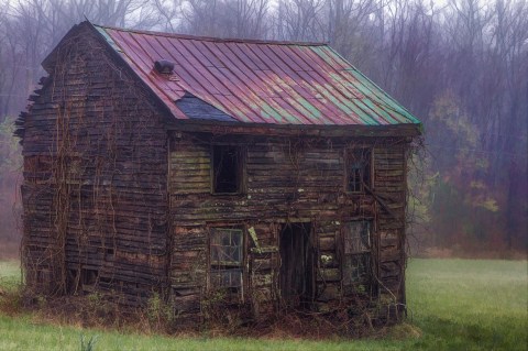 11 Creepy Houses In Virginia That Could Be Haunted