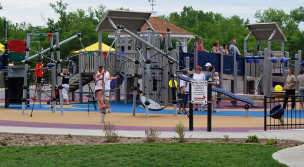 10 Amazing Playgrounds In Kansas That Will Make You Feel Like A Kid Again