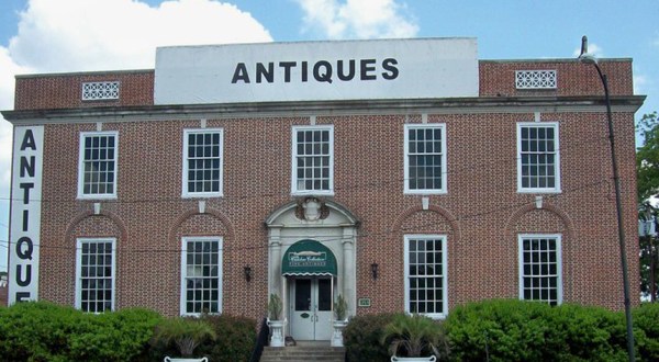 You Can Find Amazing Antiques At These 16 Places In South Carolina
