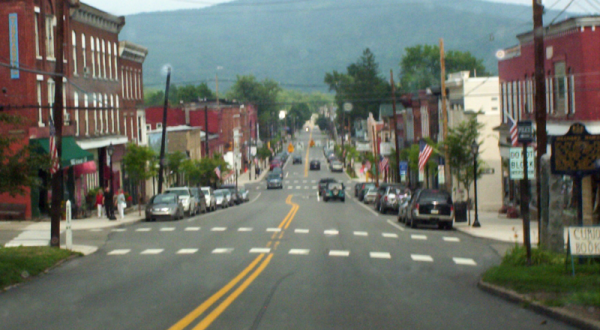 Move To These 10 Towns In Pennsylvania If You Wanna Get Away From It All