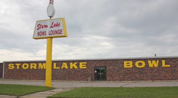 10 Retro Places In Iowa That Will Take You Back In Time