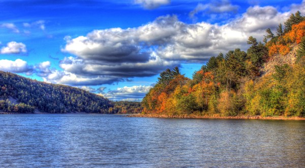 The Fall Foliage At These 9 State Parks In Wisconsin Is Stunningly Beautiful